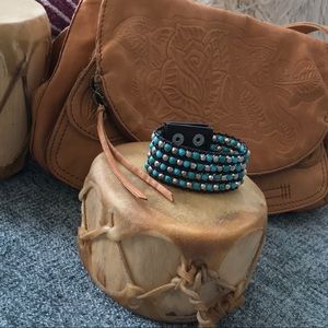 Sundance Leather 4 snap high quality bracelet